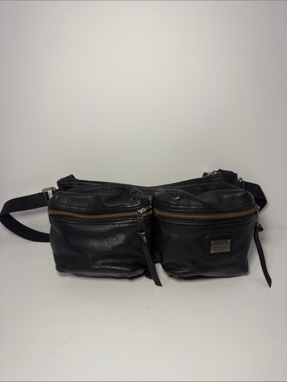 Dolce & Gabbana Black Leather Waist Bag / Belt Bag - Picture 4 of 12